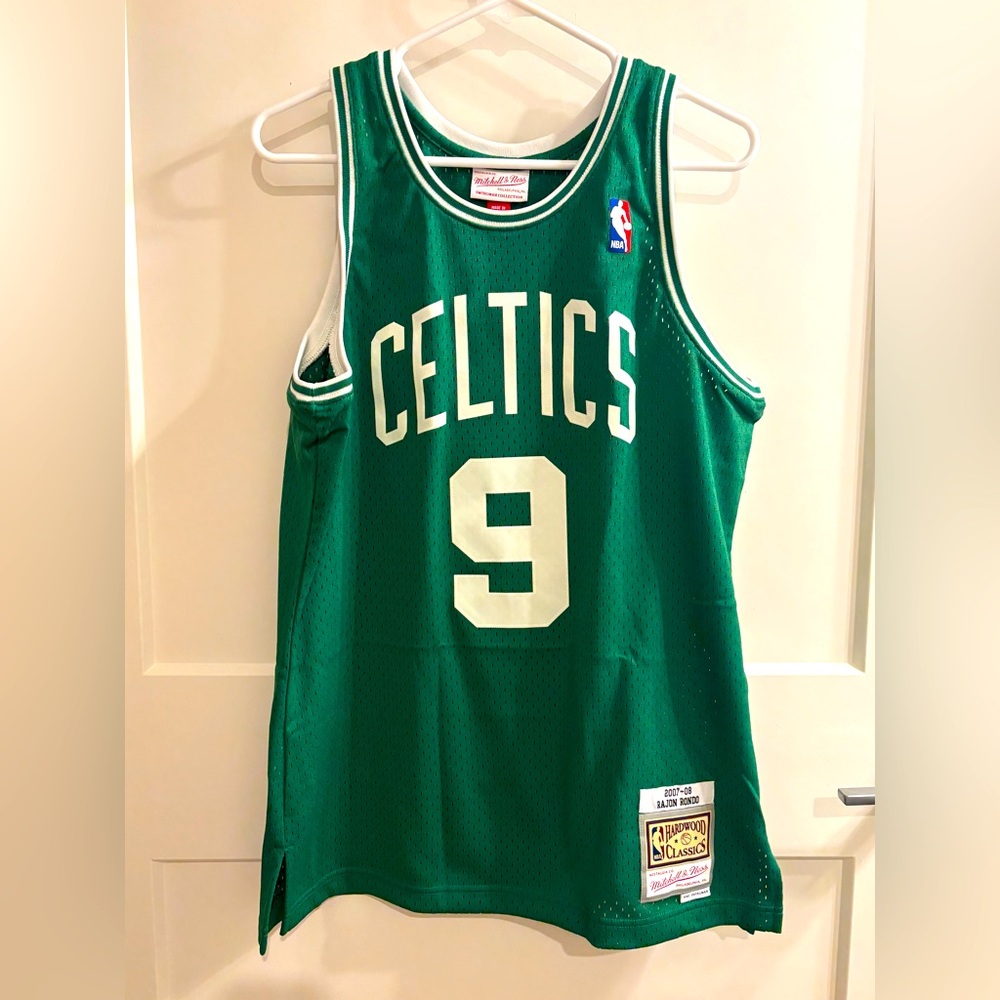 Celtics #9 Rajon Rondo jersey, size M